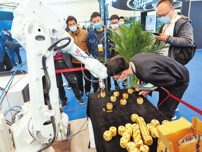 中国机器人产业整体实力快速提升 国际竞争力渐强