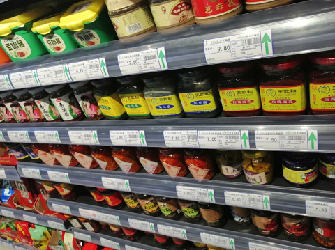 罐头食品长期保存与防腐剂无关 选购罐头时要看标签是否按要求标示